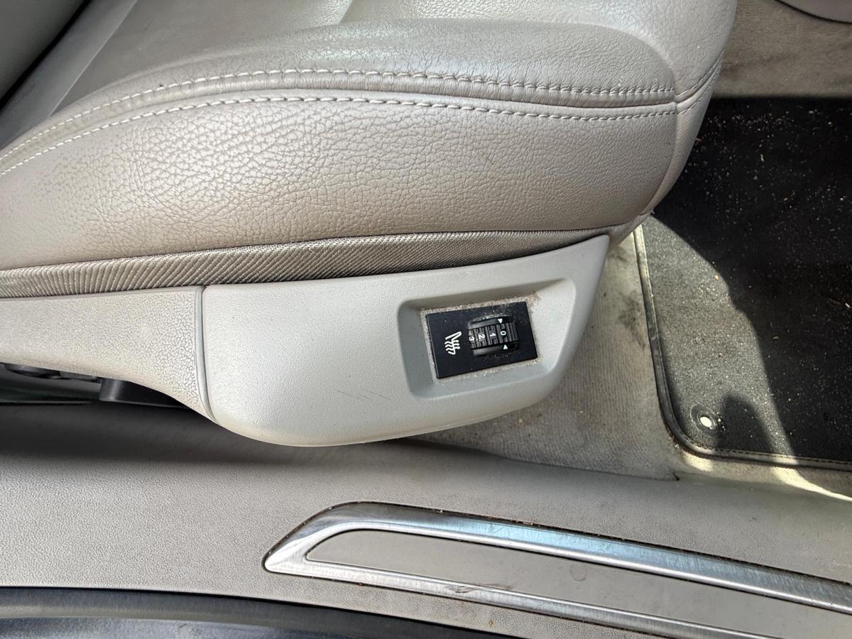 Citroen C5 BJ10 original Sitzausstattung Leder Beige Kombi Tourer